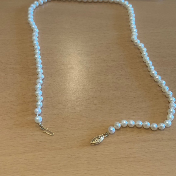 Ben Bridge Pearl Earrings & Necklace - Picture 2 of 2